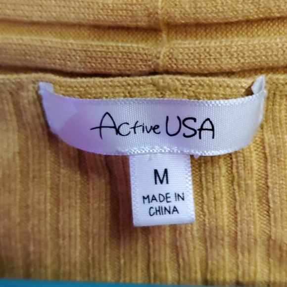 Cardigan - Picture 3 of 3